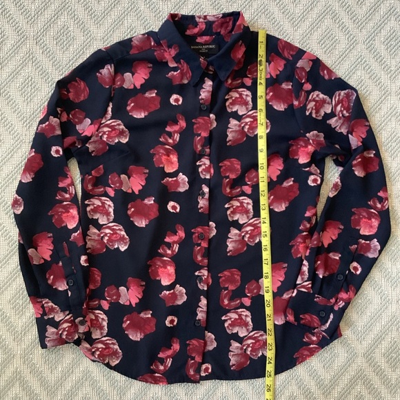 Banana Republic Classic Fit Floral Long Sleeve Shirt Size Small - Picture 6 of 11